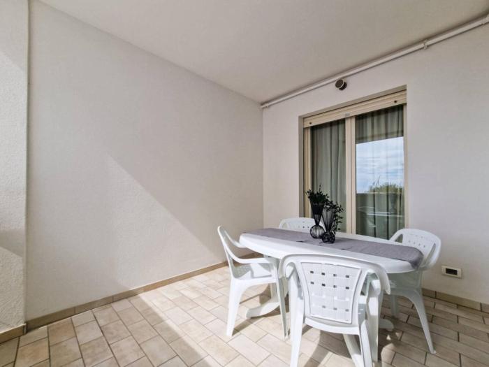 Charming flat near the beach