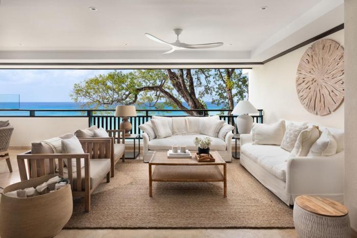 Luxury Condo on Beach - Coral Cove 7