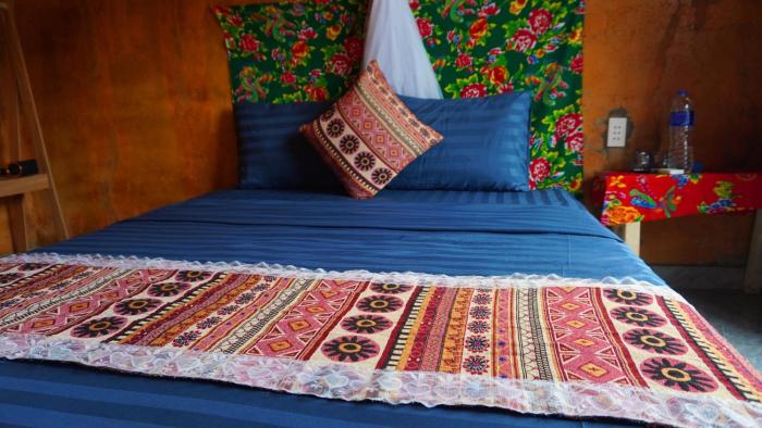 Mạnh Homestay