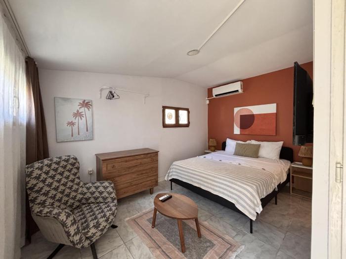 Modern Studio Private Terrace Historic Istanbul