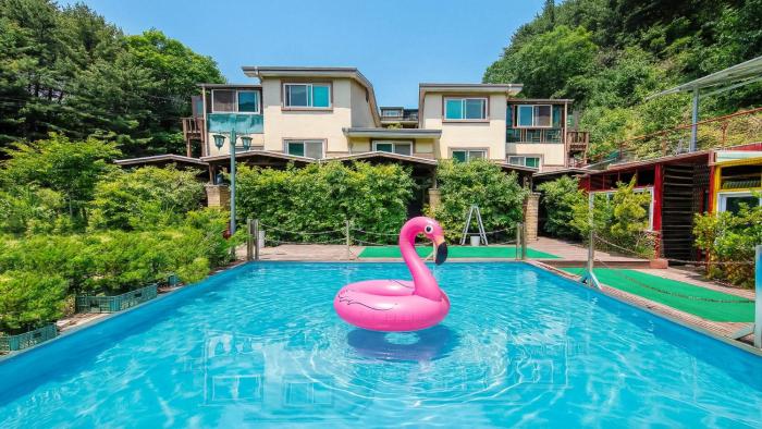 Gapyeong Swimteo Pet Pension