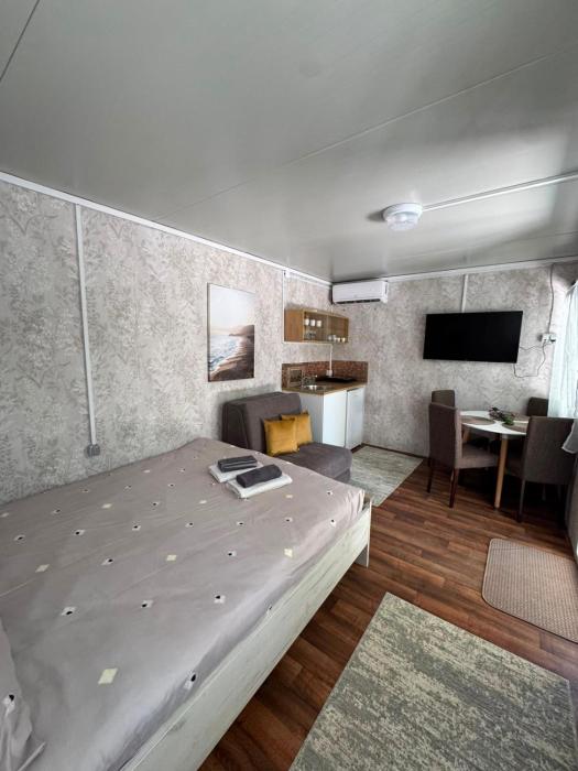 Onatah guest house