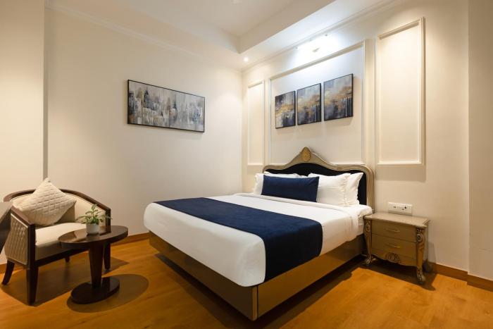 UV Hotel Near Delhi International Airport With Free Airport Pickup