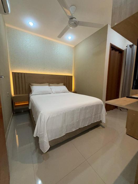 Amplio Departamento - Sauna y Jacuzzi privado - 2 habitaciones - Pasos de shoppings importantes