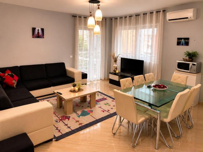 Two Bedroom Seafront Apartment 2