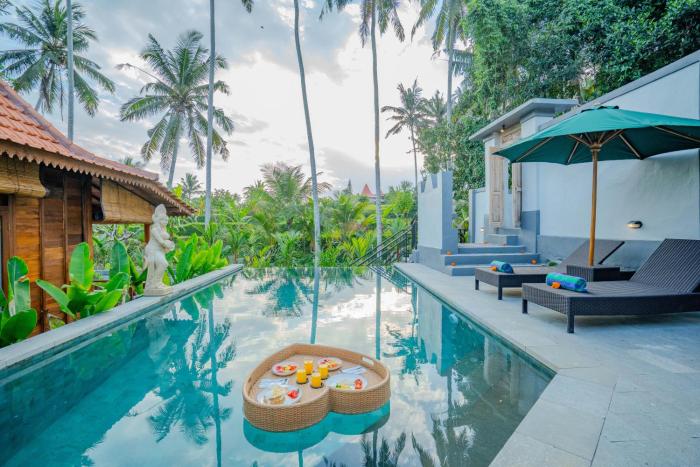 Muke Wooden House Ubud Rice Field Views & Nature Retreat