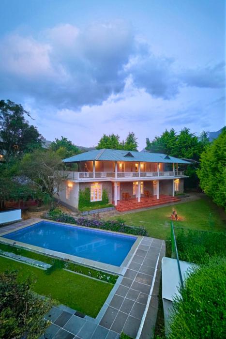 Ministers Mansion Kanthalloor Pool Resort by VOYE HOMES