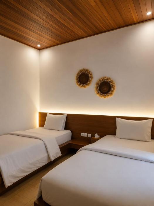 Lantis Corp Inn