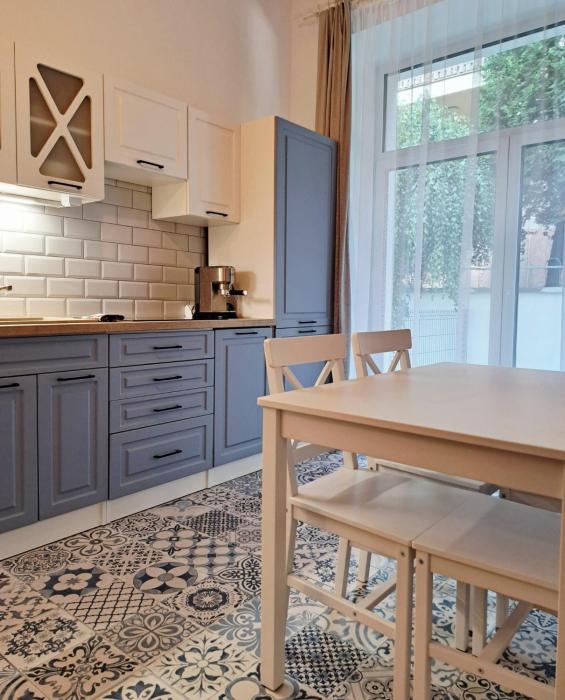 Blu Apartment