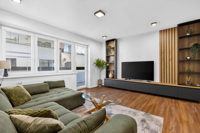 Sophisticated Apartment for 6 - Old Town BA