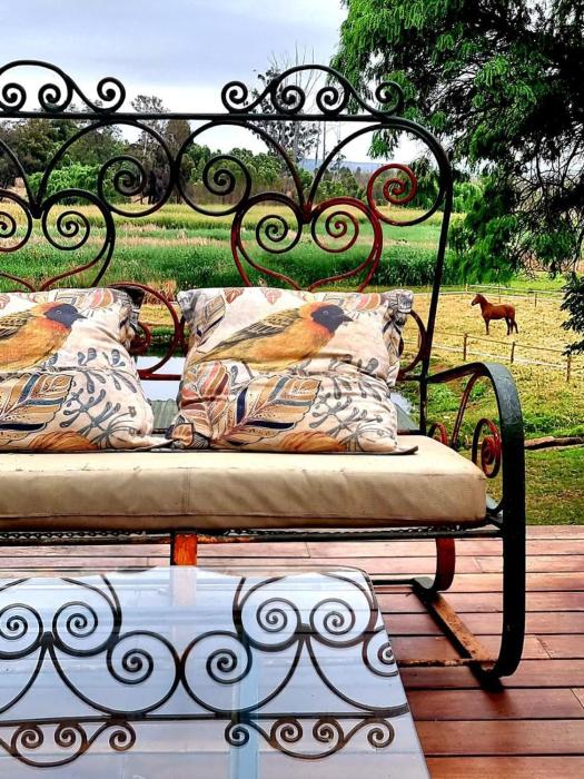 Historical 6-Bedroom Farm House near Cullinan