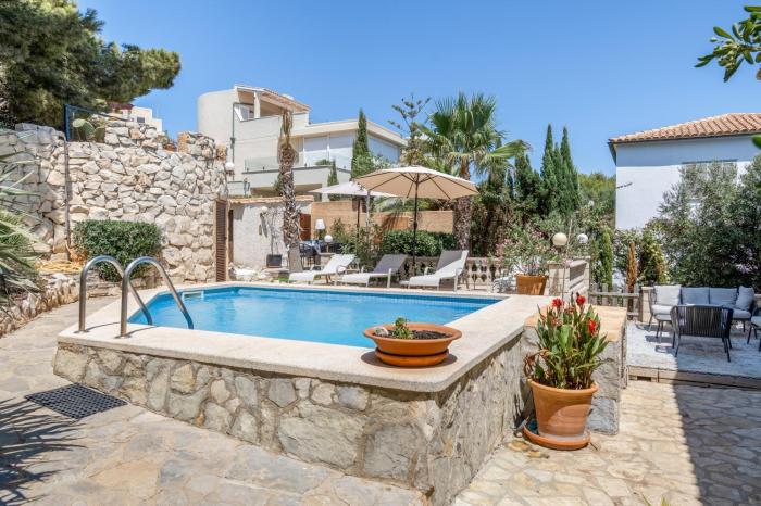 Charming Villa with Amazing Seaview