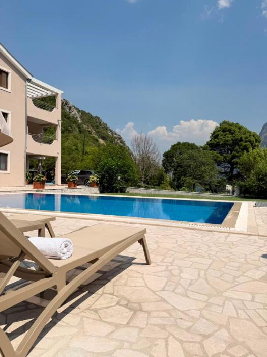 Milas Trojica Kotor