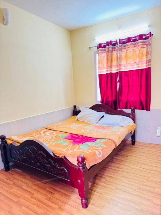 Sri muthan cottage