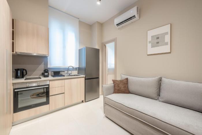 Chic 1 Bedroom Apartment Near Athens City Center