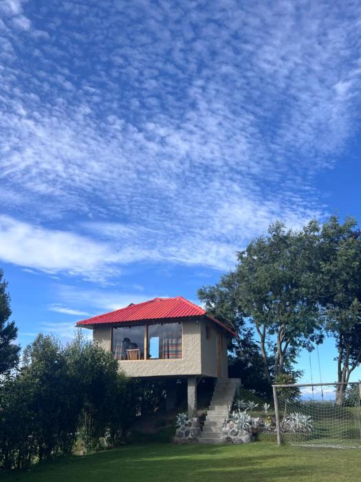Laguna Cuicocha Refugio del Venado