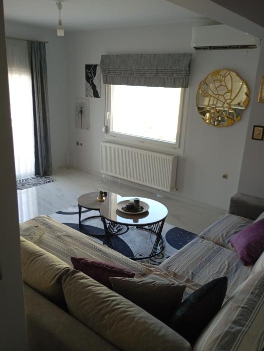 Alexandro Apartment