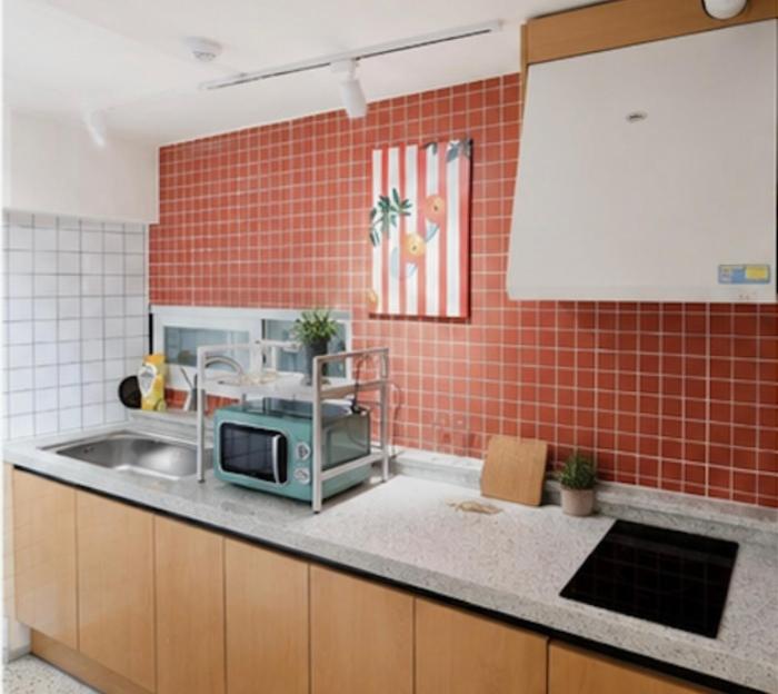 401,20 minutes to Gangnam Hongdae, Guesthouse, single room,Itaewon, shared bathroom,