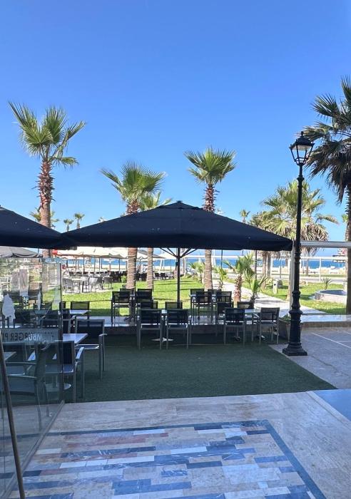 Modern Beach Apartment - 2 Bedrooms - 50m from Martil Beach - Balcony