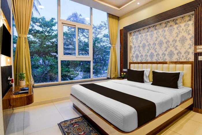 Super Townhouse HotelIn One
