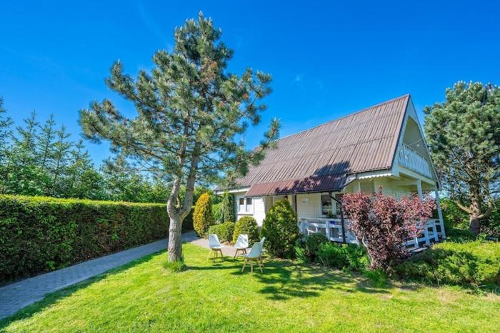 Large and comfortable holiday home with a terrace