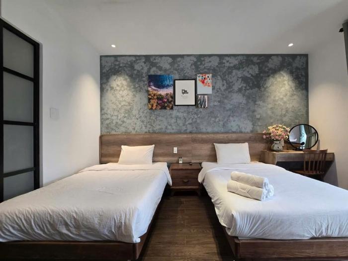 Jewel Hotel