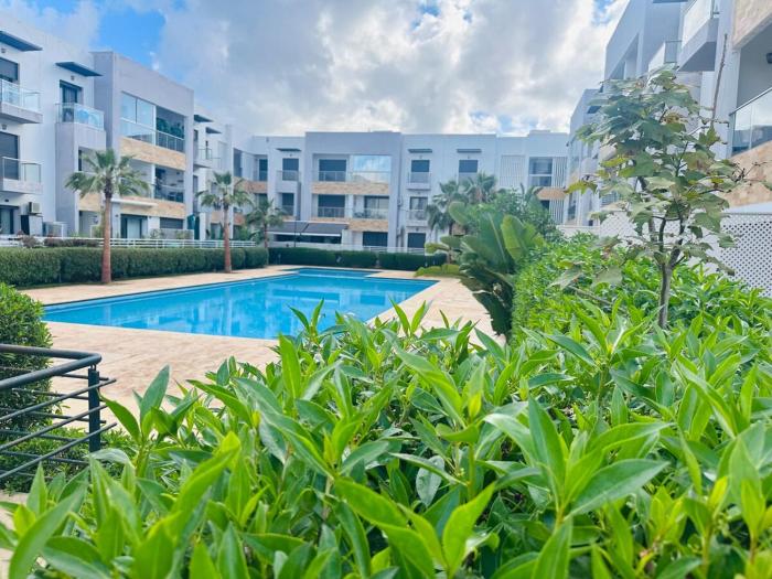 Apartment with terraces & pool