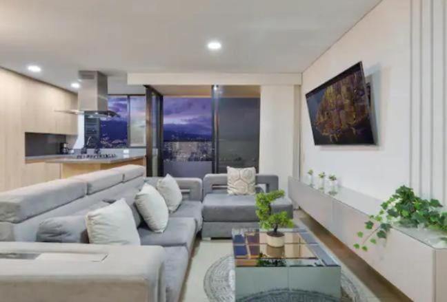 Apartamento en Medellin, con la vista mas espectacular, 3 habitaciones