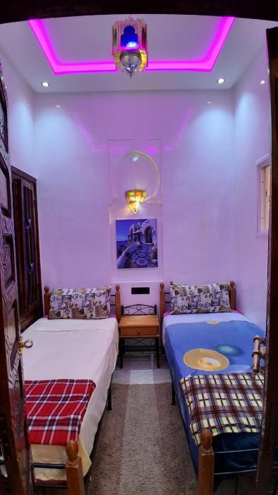 Riad Entier Au village touristique avec piscine