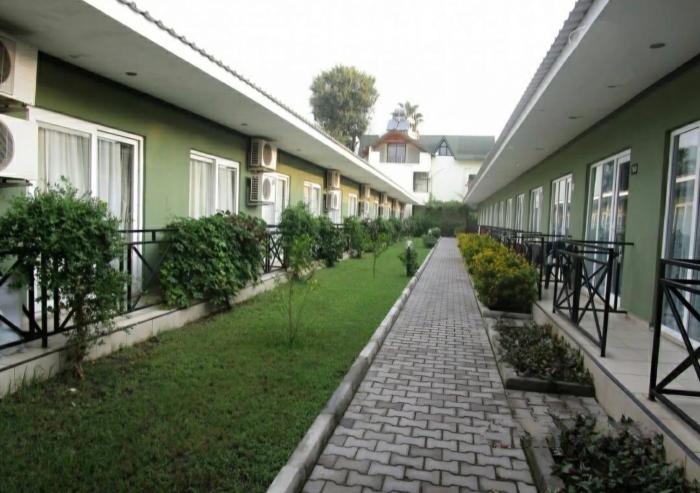 Arbor Vitae Hotel