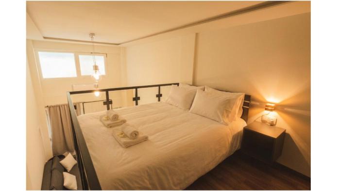 Empyrean Loft by Nexus, next to Martiou metro and bus station, 10 mins from city center
