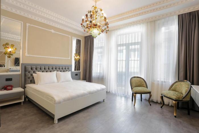 Arach Boutique Hotel
