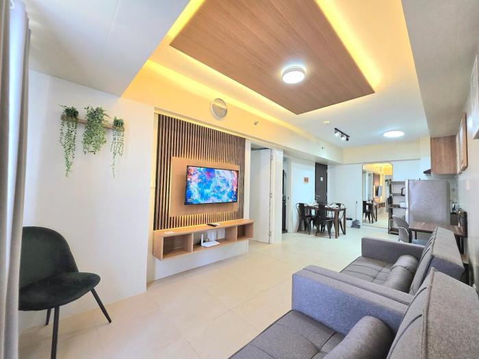 1105T2 Avida Riala IT Park 1 Bedroom Unit Very Spacious