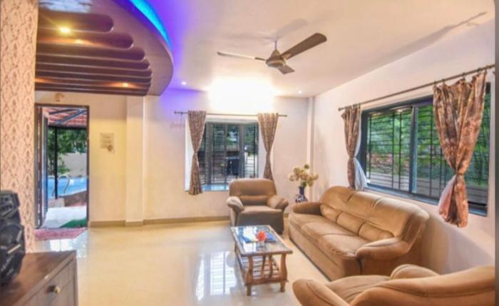 Hillview 3BHK Villa with Private Pool