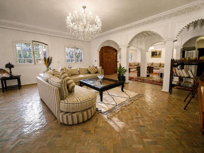 Villa Dija
