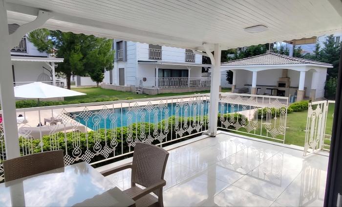 Coast Villa A Kemer Göynük Canyon with Resort Pool and sea view