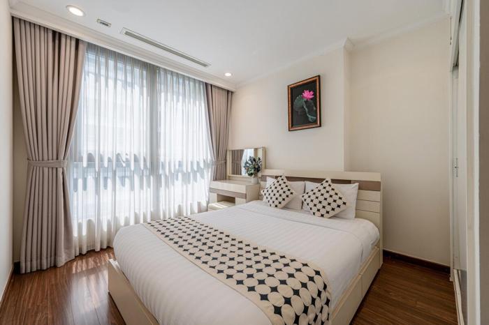 Bright 1BR Landmark 5 Vinhomes Central Park