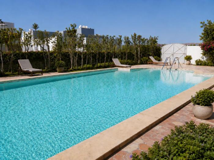 Appartement piscine vue mer 300m plage