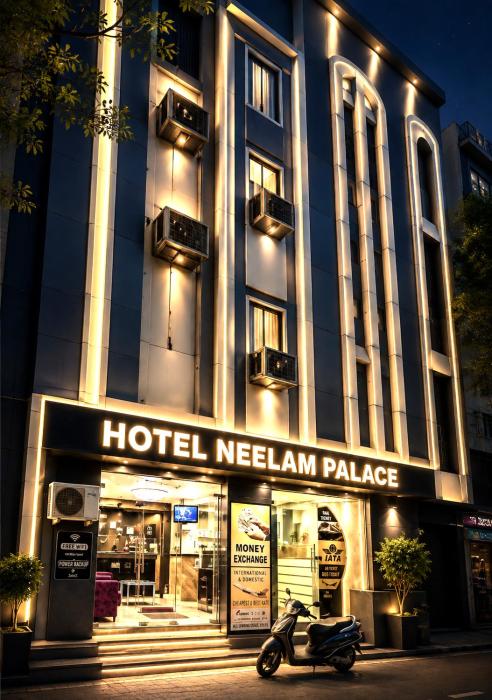 Hotel Neelam Palace in- 3 Minute From New Delhi Station And Connaught Place