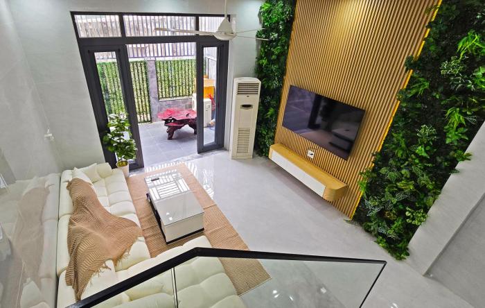 Modern 4 Bedroom Home Near My Khe Beach - 1 Min Walk