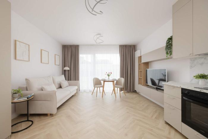 Functional Studio Close to the Metro in Warsaw by Noclegi Renters