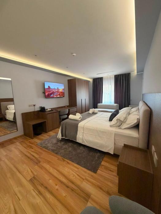 Hotel Joel