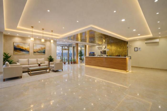 DCapitol Hotels Mahipalpur Free Airport Pickup & Drop