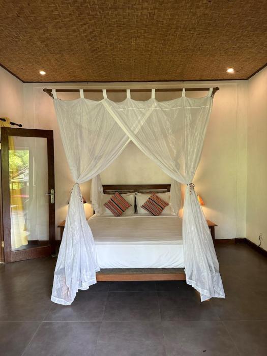 Ubud Song broke villa