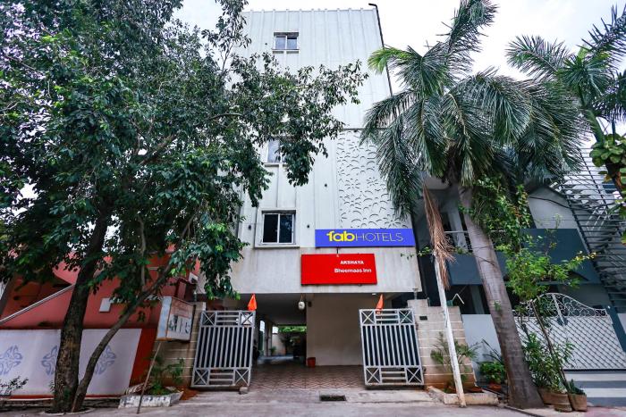 FabHotel Akshaya Bheemas Inn