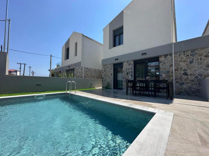 AquaLibre Pool Villas - West