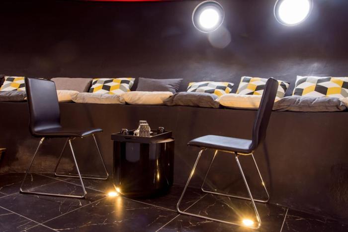 Oscar Neimeyer Suite