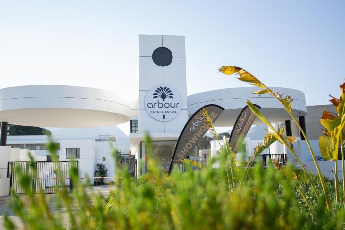 Arbour luxury