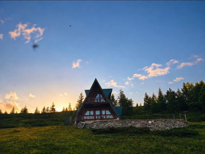 Komovi Sky House