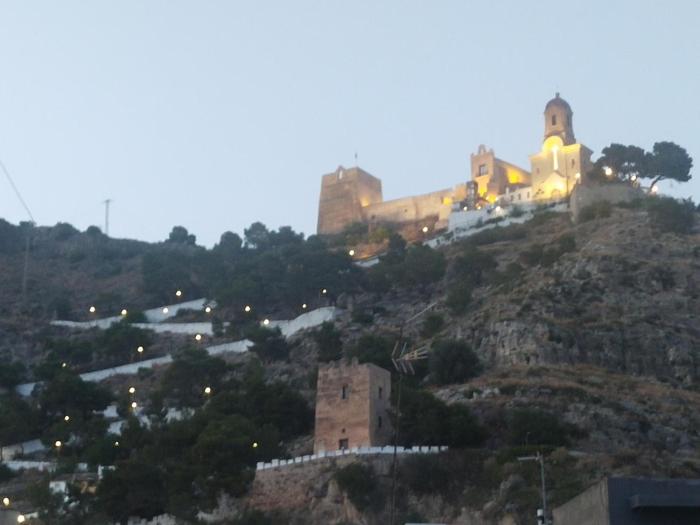 Casa señorial vistas al castillo terraza y ac